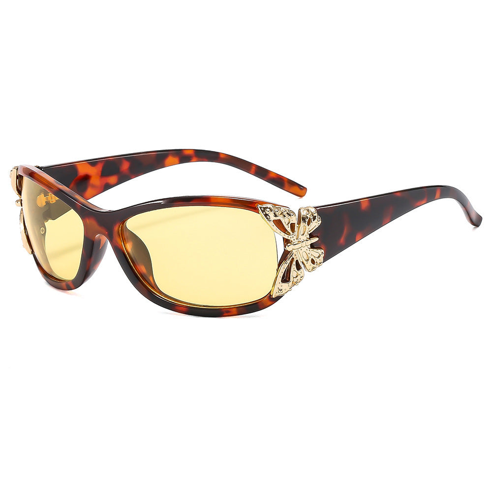 Fashion-Forward Butterfly-Embellished Sunglasses Kalsten