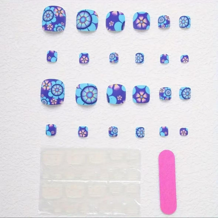 Nail art set with floral designs and matte finish Kalsten