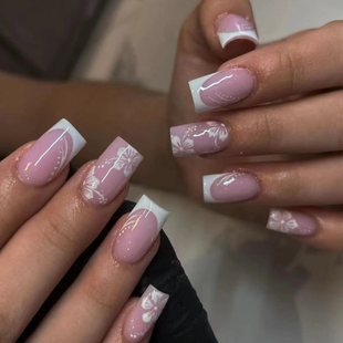 Creative 3D Bow and Pearl Nail Extensions Kalsten