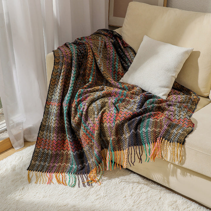 Cozy Geometric Patterned Throw Blanket Kalsten