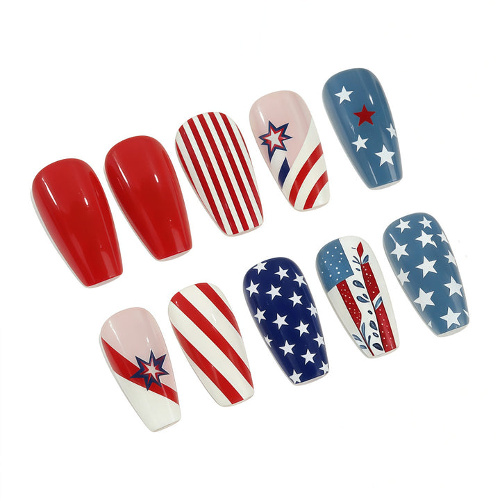 Creative and festive art nails Kalsten