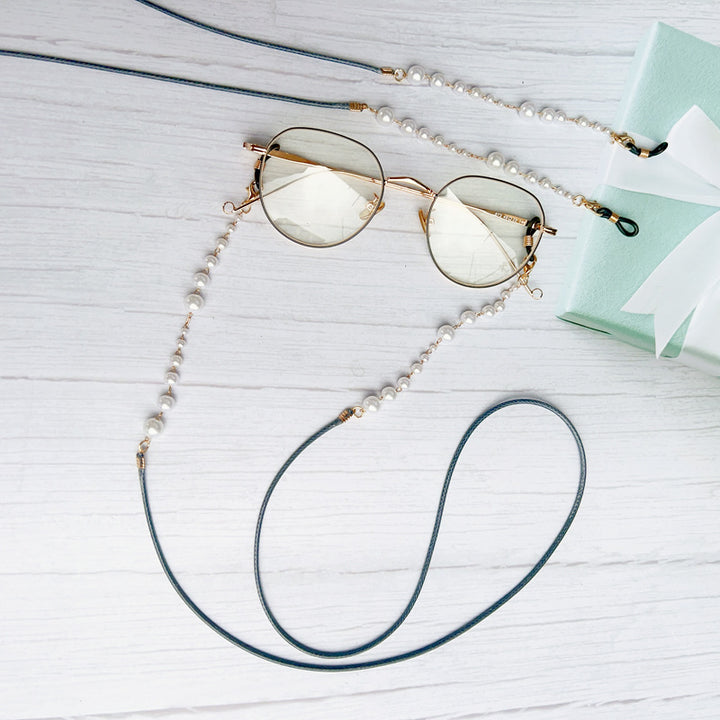 Pearl-Accented Eyewear Holder Chain Kalsten