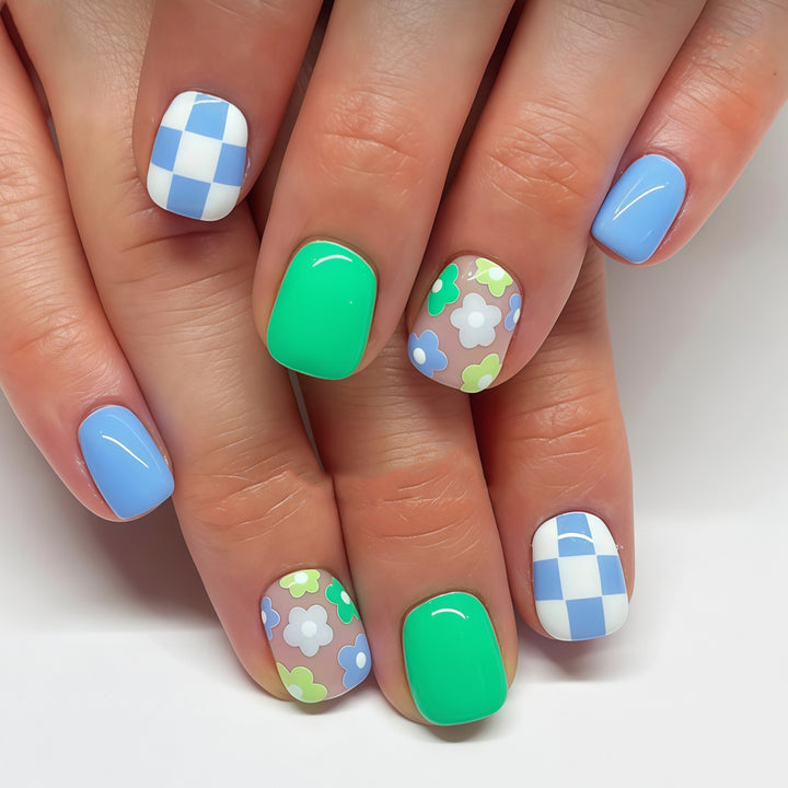 Creative Floral Press-On Nail Art Set Kalsten