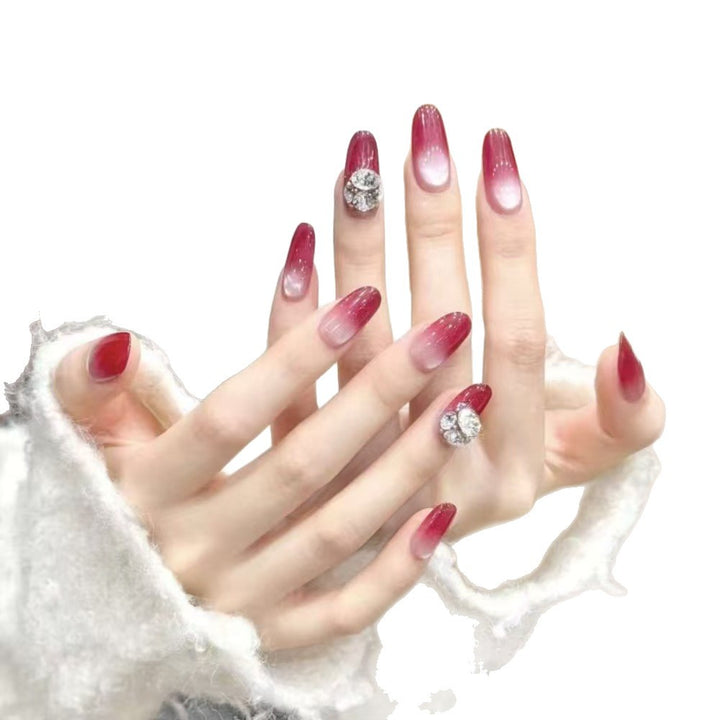 Glamorous Nail Makeup Kalsten