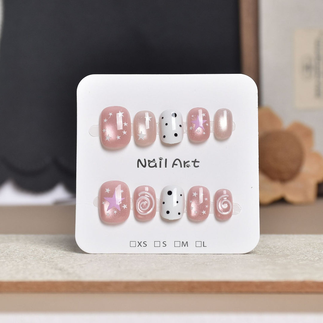 Artistic Star-Embellished Press-On Nail Set Kalsten