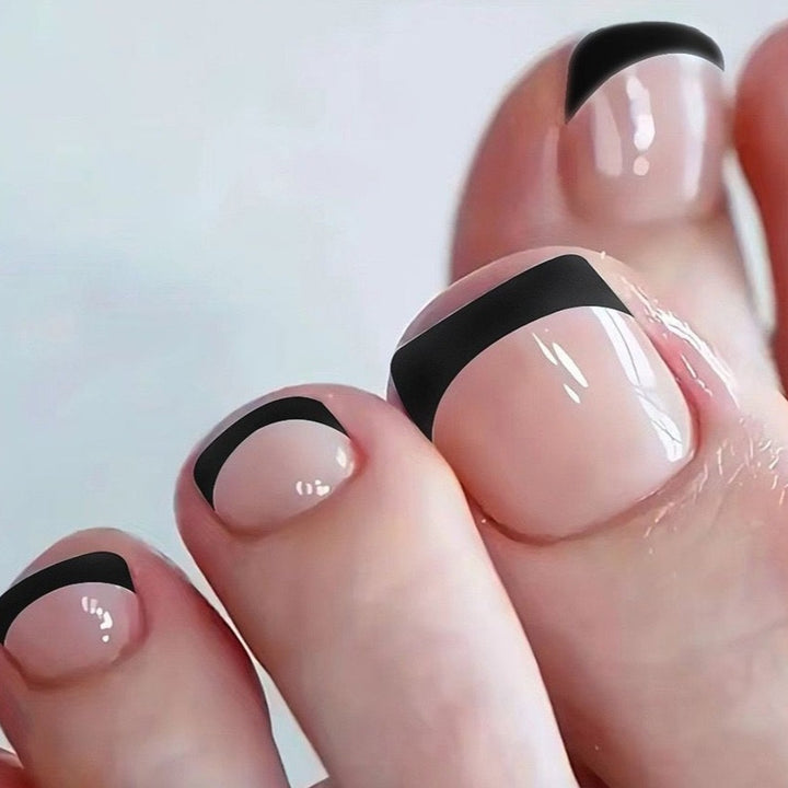 Chic French Tip Nail Art Kalsten