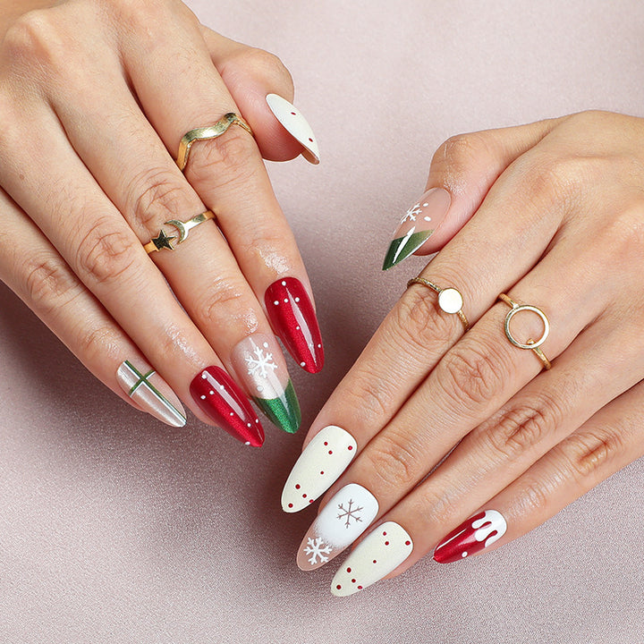 Holiday-Themed Nail Art Kit