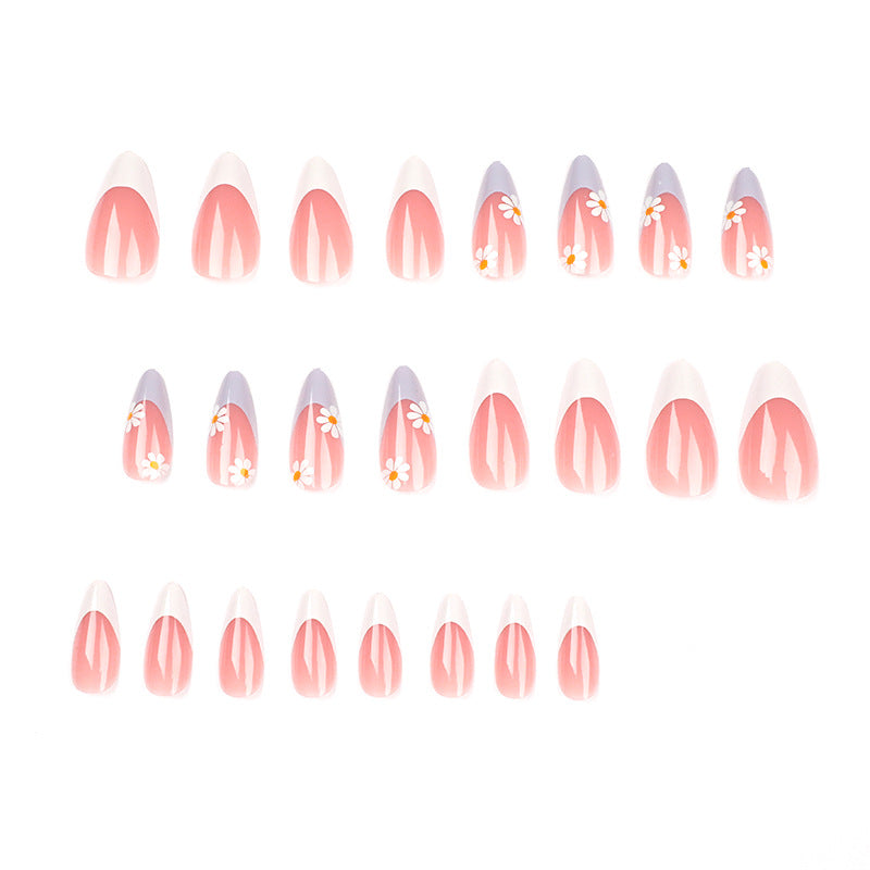 Elegant artificial nail design with delicate flower and ombre effects Kalsten