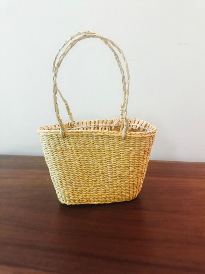 Handcrafted Woven Glass Holder Kalsten