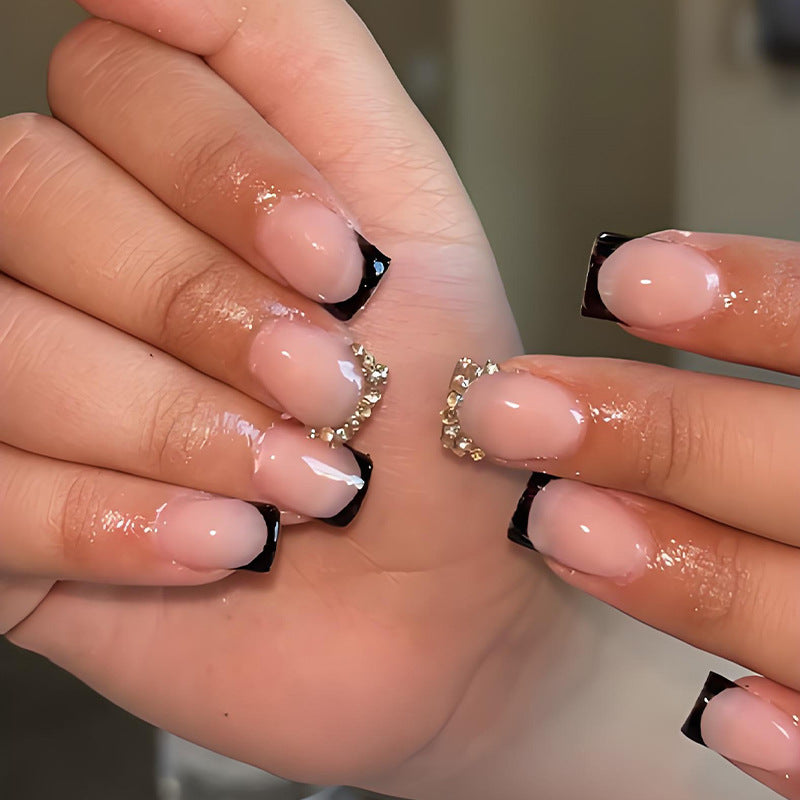 Luxury Acrylic Nail Set with Glitter and Detailed Designs Kalsten