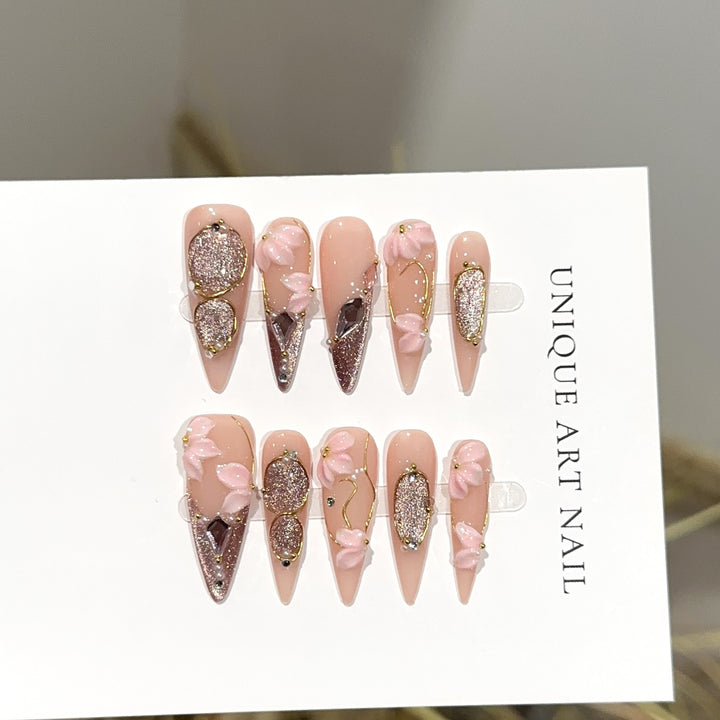 Elegant Floral-Embellished Press-On Nail Art Set