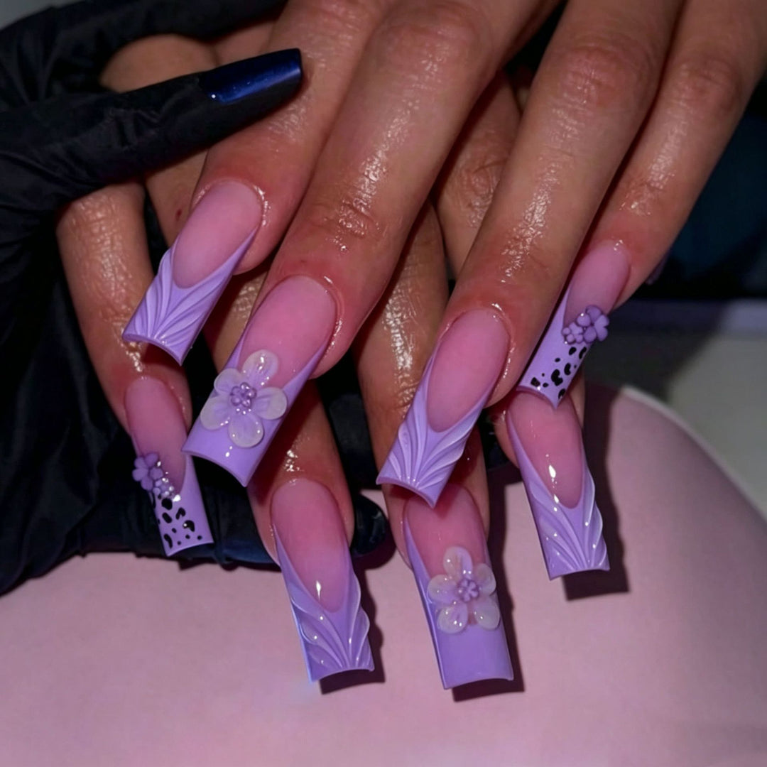 Elegant Press-On Nail Tips with Decorative Bow Kalsten