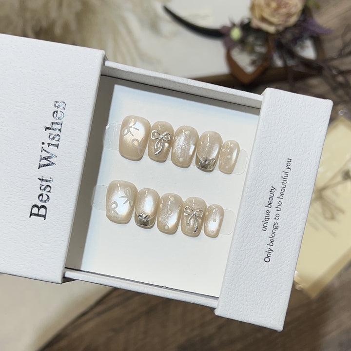 Elegant Bow-Embellished Press-On Nail Art Set Kalsten