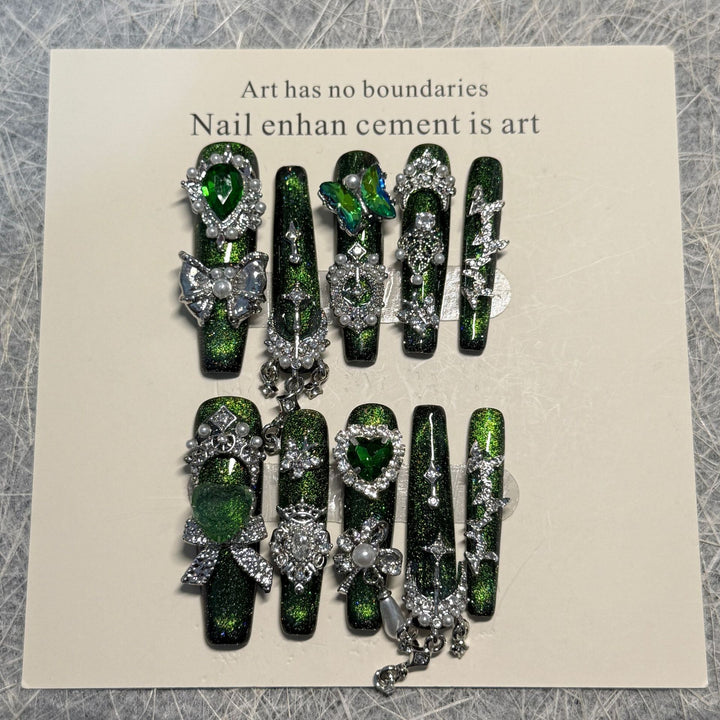 Decorative Press-On Nail Art Set