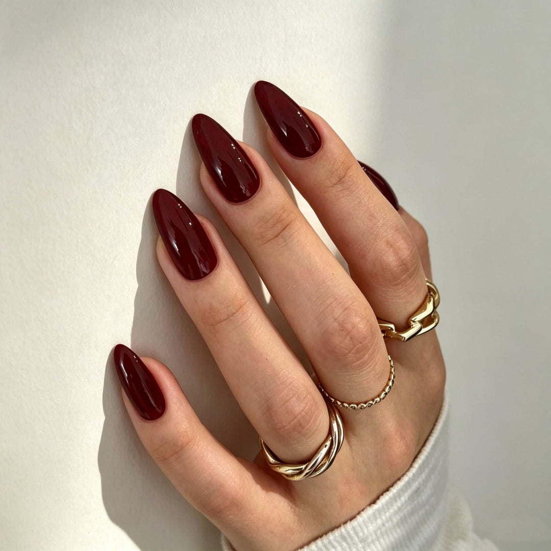 Elegant Press-On Nail Tips with Decorative Bow Kalsten
