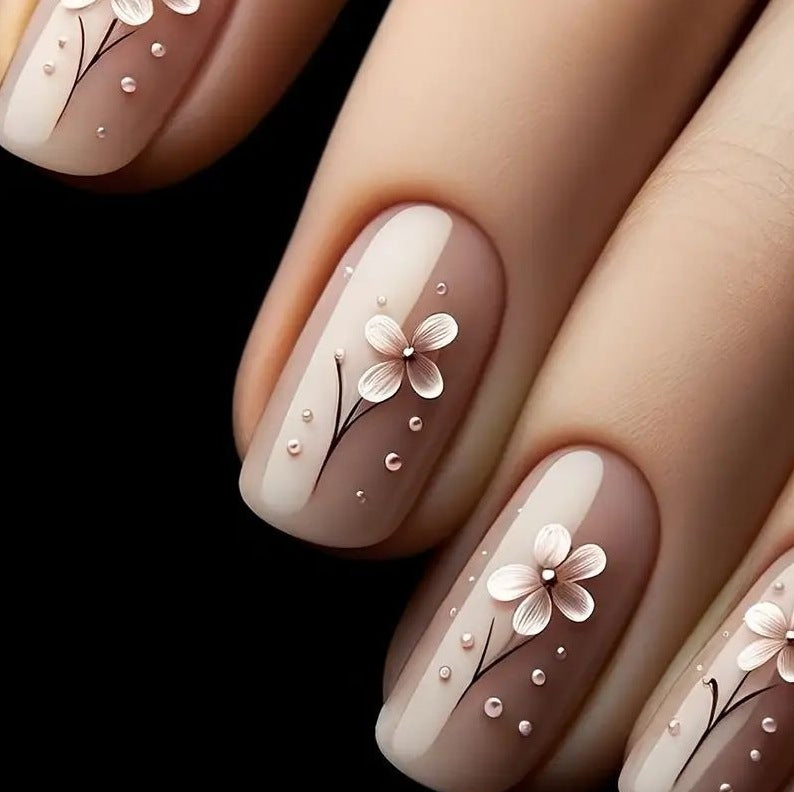 Floral Embellished Nail Art Kalsten