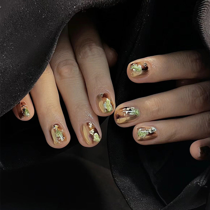 Artistic Press-On Nail Design Kalsten