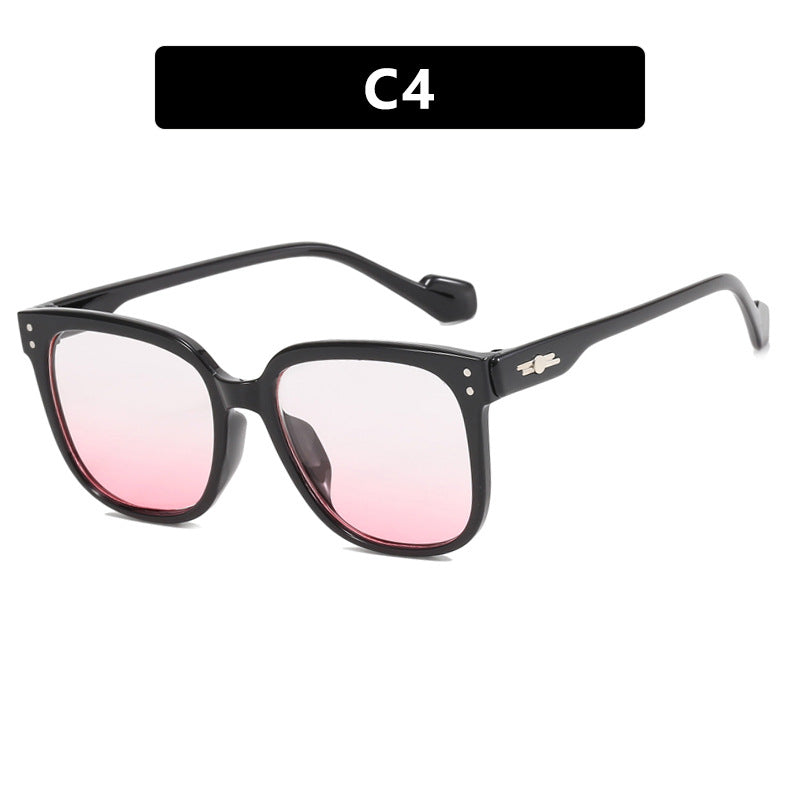 Women's square sunglasses with gentle gradient and protective UV filter Kalsten