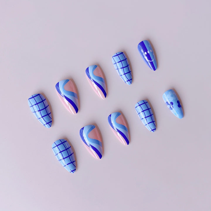 Artificial nail set with colorful flower pattern and creative accents Kalsten