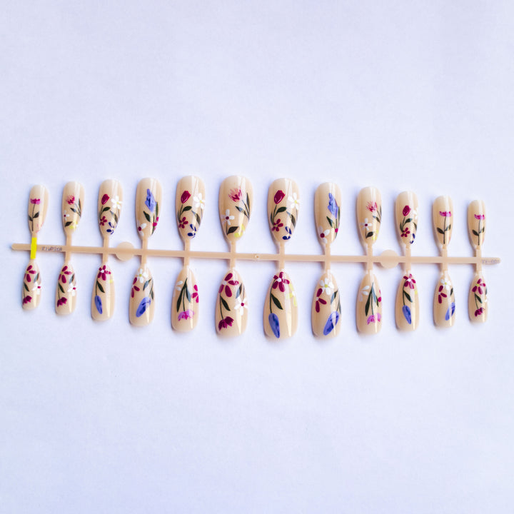 Floral Art Nail Decoration Set