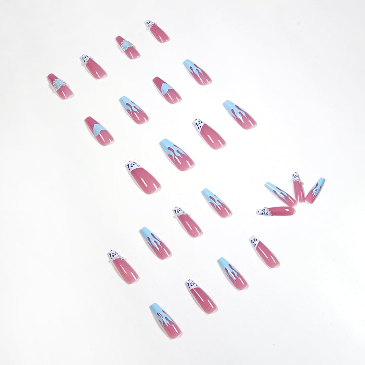 Artful stiletto nails in creative design Kalsten