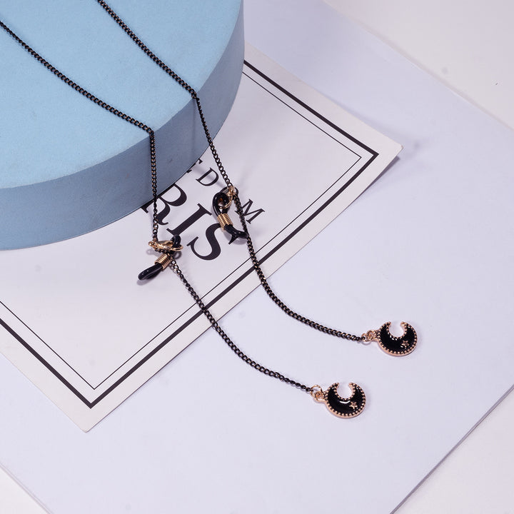 Elegant Eyewear Chain Holder Kalsten
