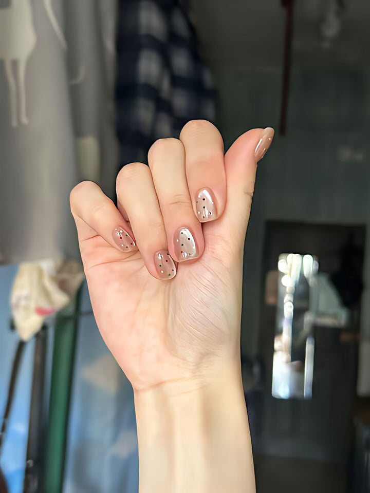 Trendy artificial nails with glitter effects Kalsten
