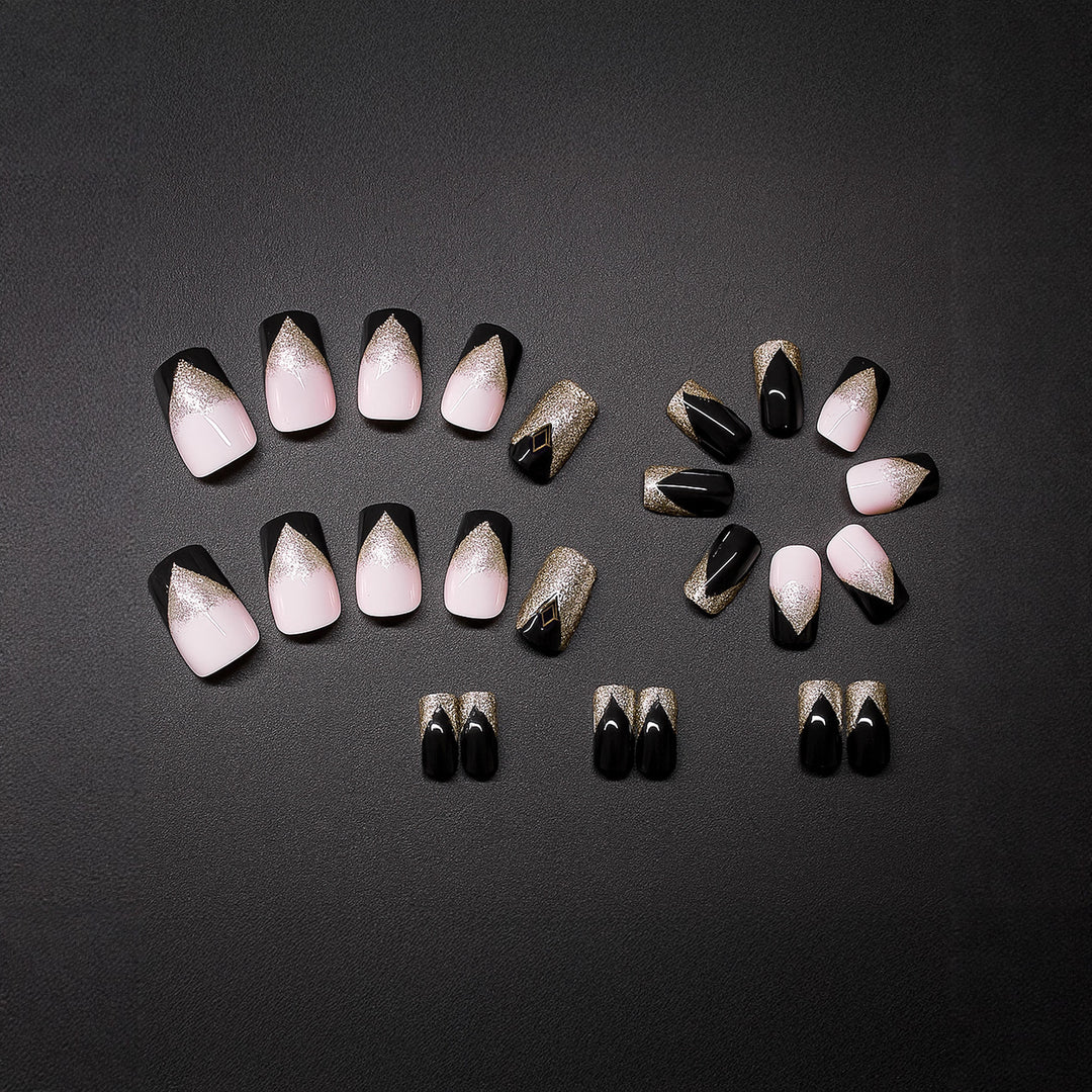 Glamorous Shimmering Nail Art Extensions Kalsten