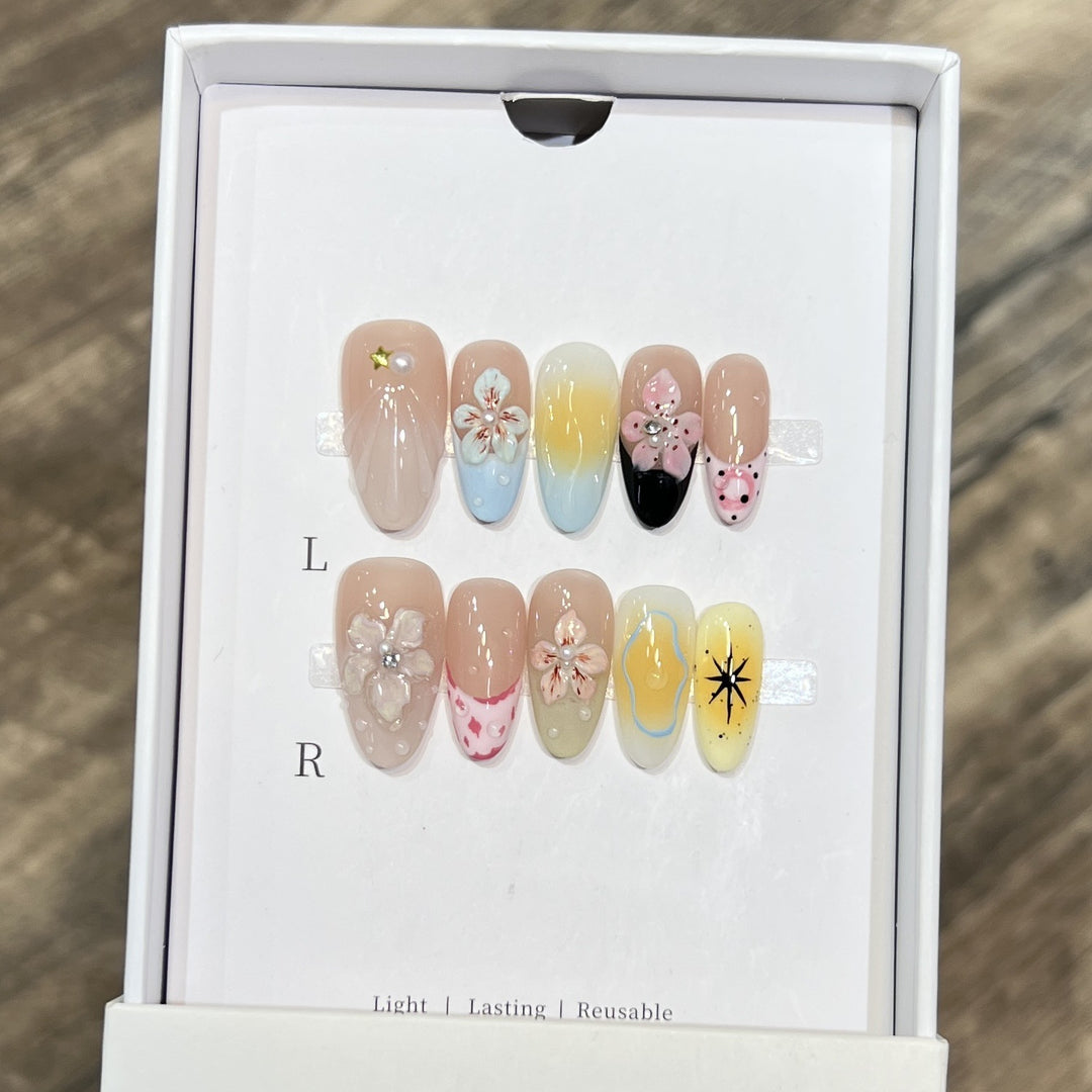 Artistic Floral Press-On Nail Art Set Kalsten