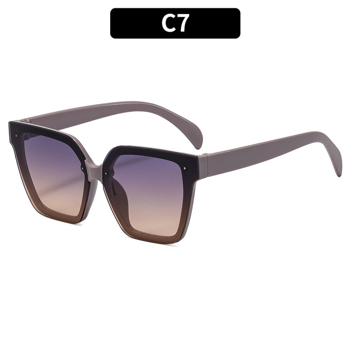 Chic Oversized Squared Frame Sunglasses