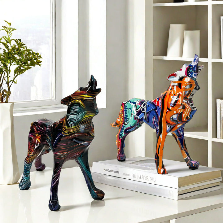 Unique wolf sculpture made of hand-painted resin Kalsten