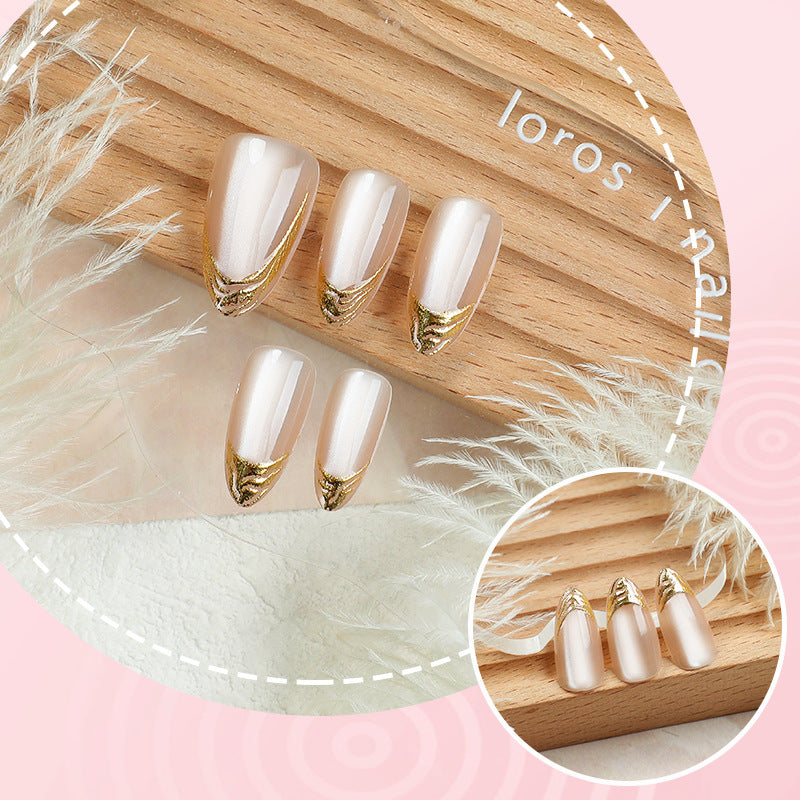 Elegant Press-On Nail Set with Gold Accent