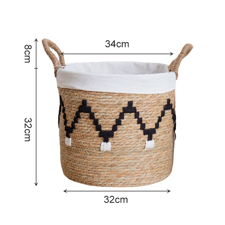 Storage basket with decorative pattern