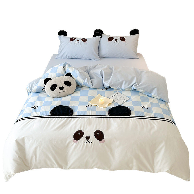 Children's bedding set with check pattern, embroidered panda face and three-dimensional ear appliqués