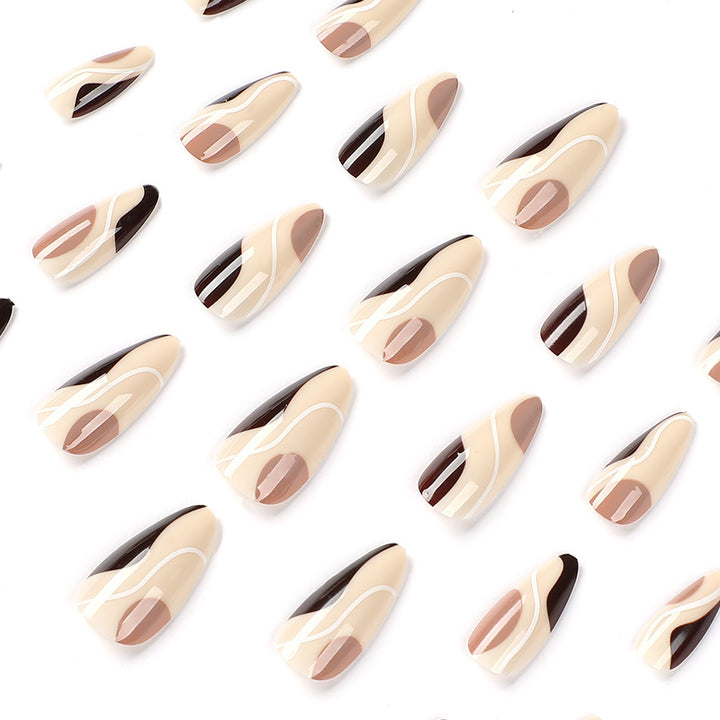 Artificial nail extensions in elegant wave design Kalsten