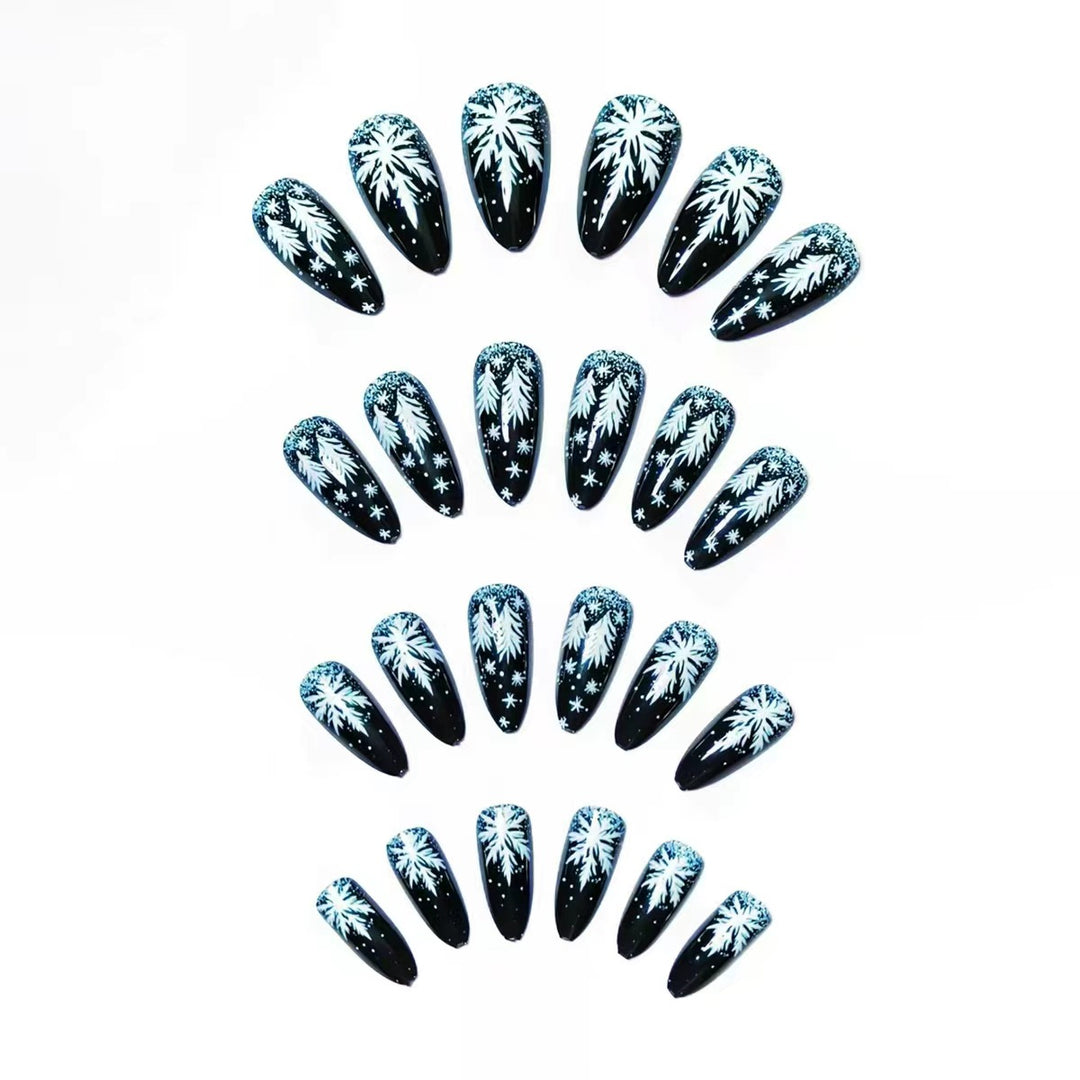 Elegant Artificial Nails in Christmas Design Kalsten