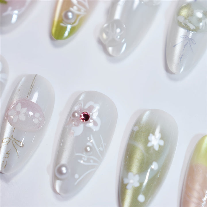 Floral Elegance Press-On Nail Set Kalsten