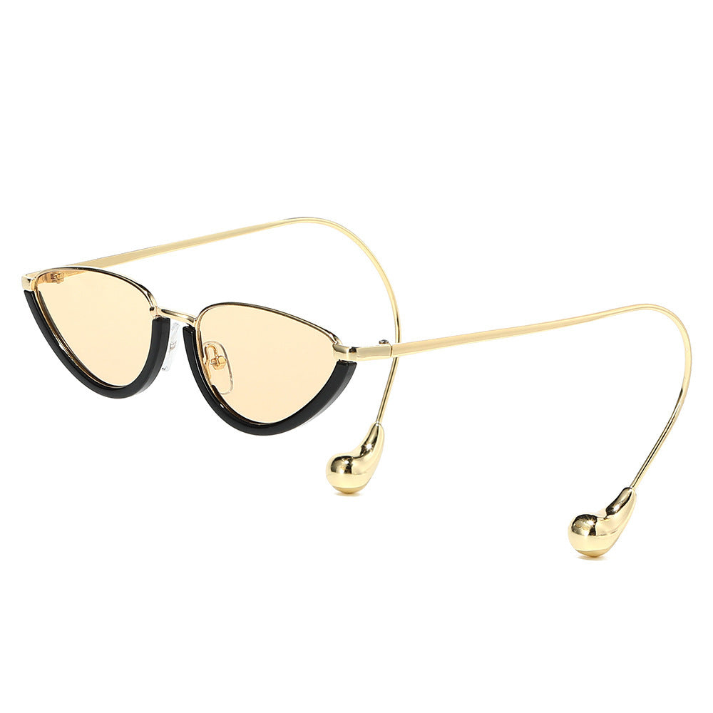Ultra-Modern Spectacular Cat-Eye Sunglasses Kalsten