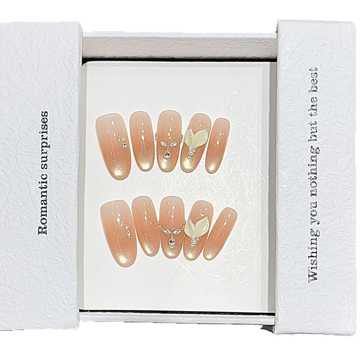 Artificial nails with Romantic Design Kalsten