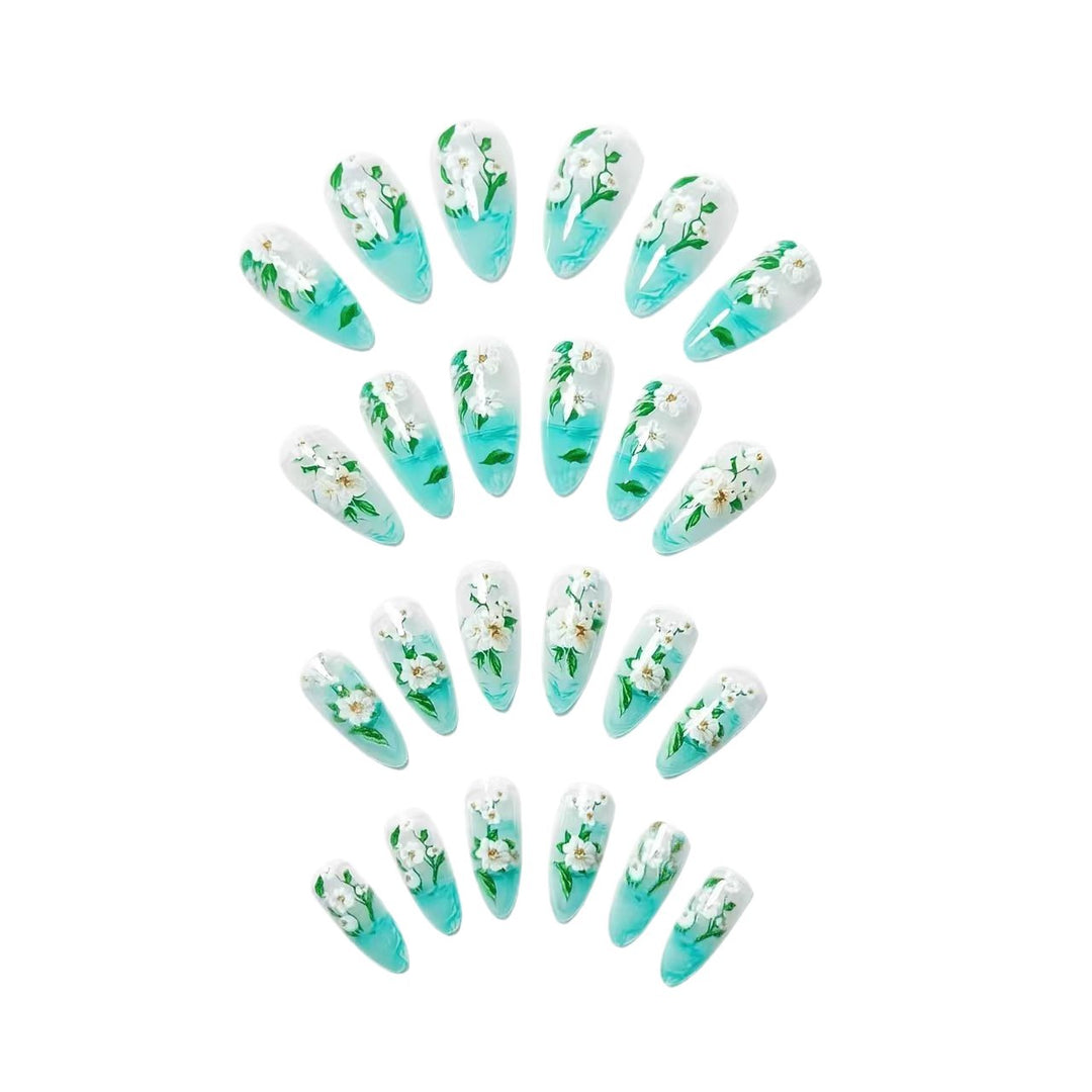 Elegant Artificial Nails in Floral Design Kalsten