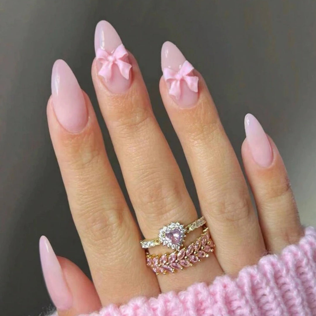 Artificial nails with elegant bow accents Kalsten