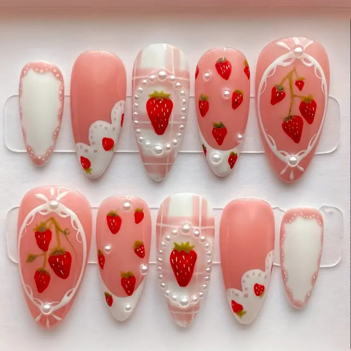 Artistic Nail Design Kalsten