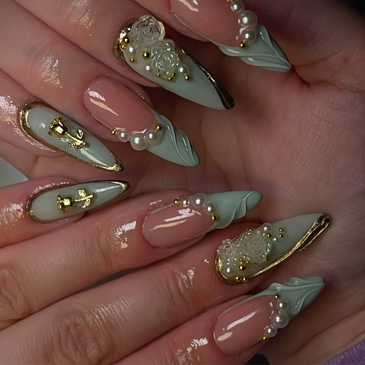 Creative Artistic Press-On Nail Design Kalsten