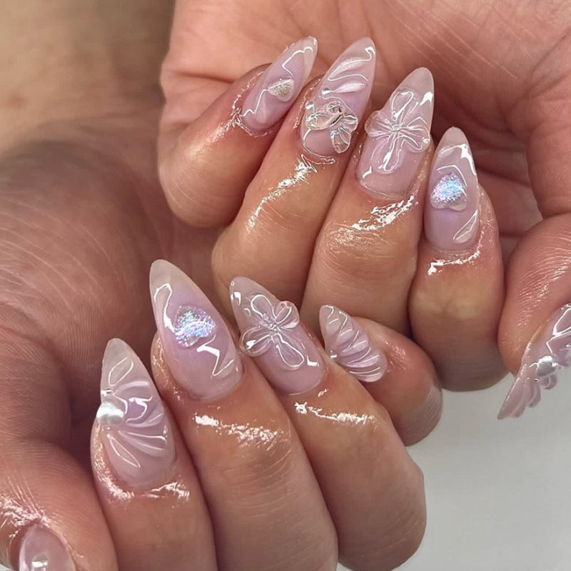 Elegant artificial nails with floral accents Kalsten
