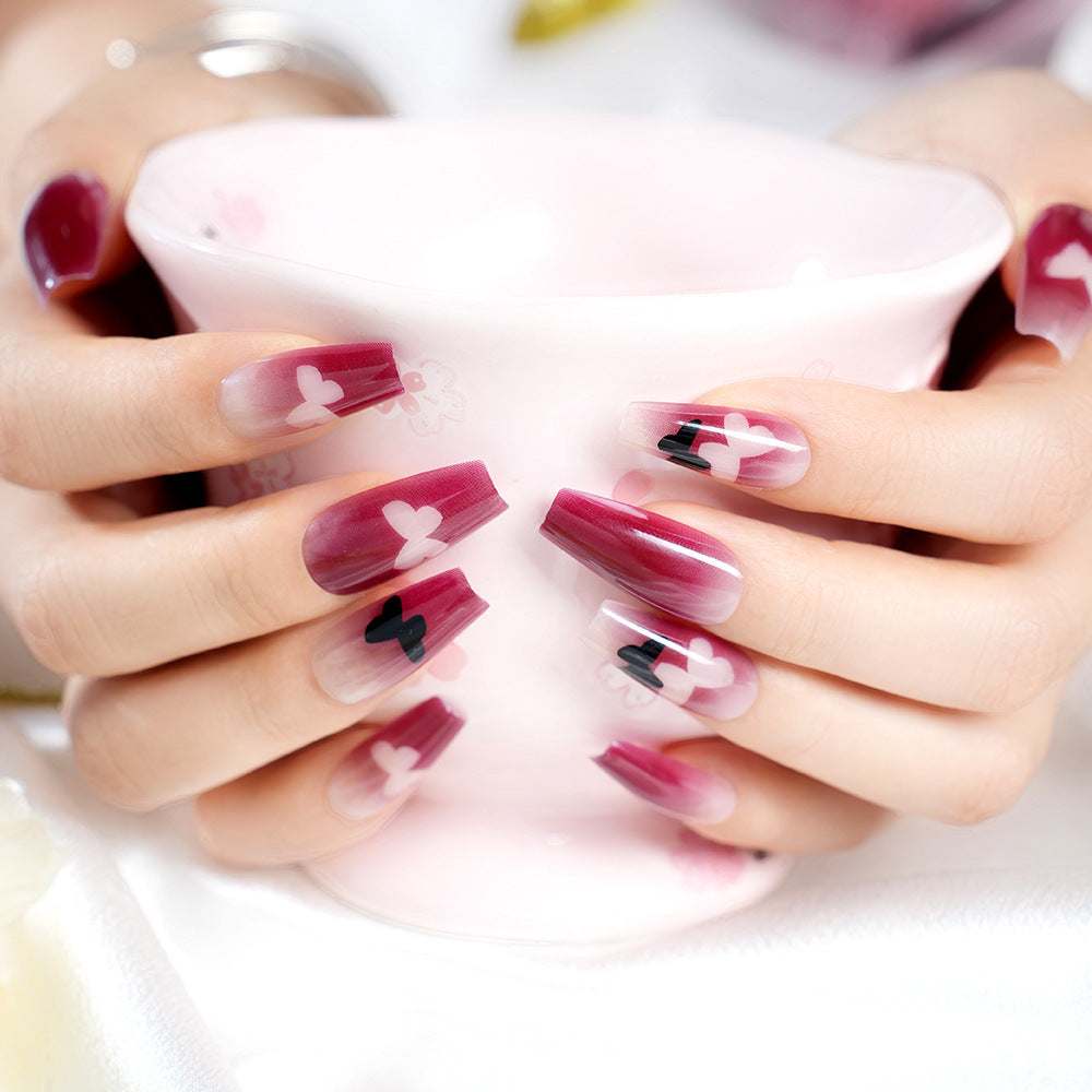 Heart-Patterned Press-On Nail Art Set Kalsten