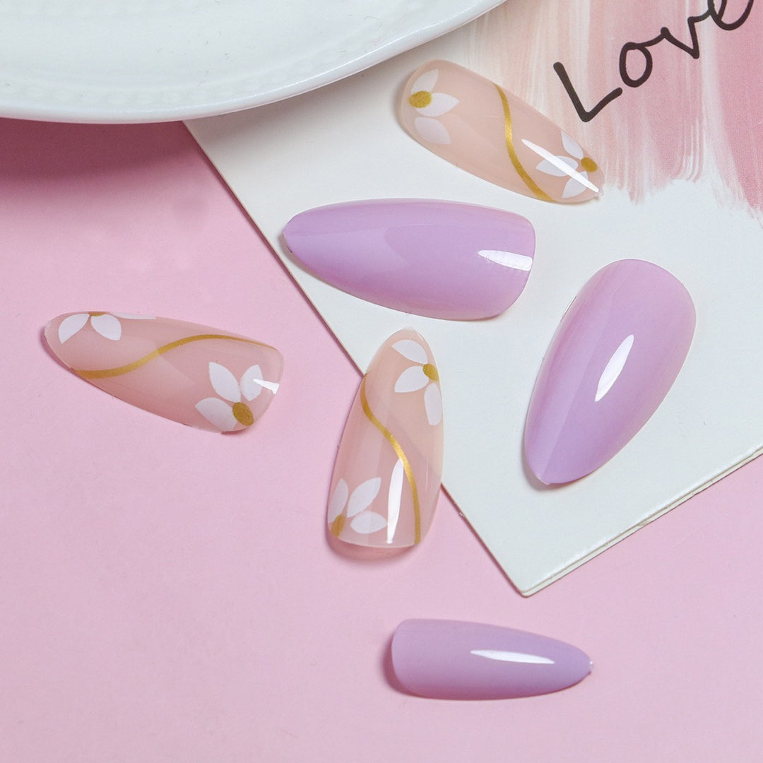 Creative Press-On Nail Design Kalsten