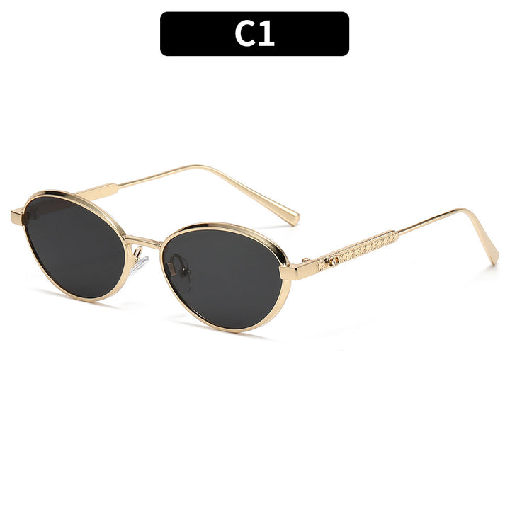 Fashionable Oval Frame Sunglasses with Gradient Lenses