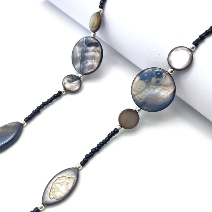 Elegant Beaded Eyewear Holder Kalsten