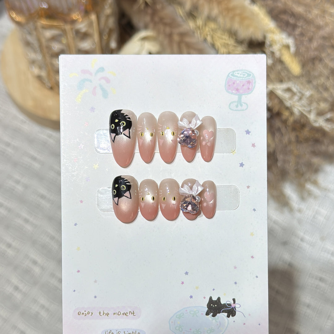 Whimsical Cat-Themed Press-On Nail Set Kalsten