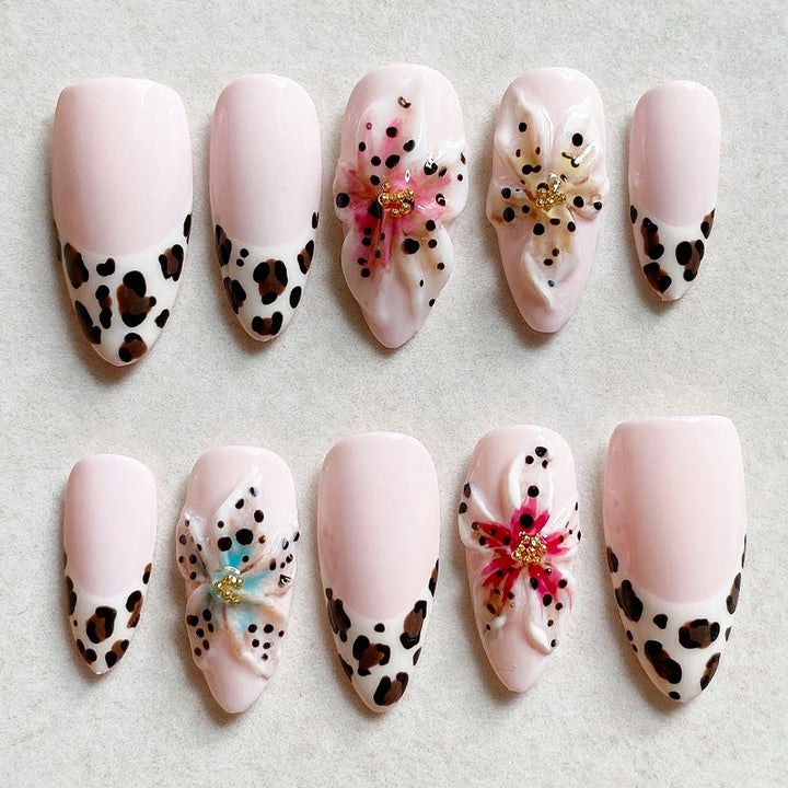 Artistic Leopard and Floral Press-On Nail Art Set Kalsten